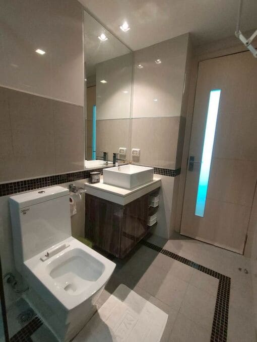 1BR Condo for Rent at Wongamat Tower, Pattaya | 42 sqm | 20th Floor | Sea View