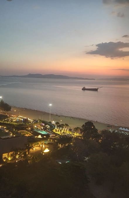1BR Condo for Rent at Metro Jomtien Condotel, Pattaya | 110 sqm | 9th Floor | Sea View | Beachfront