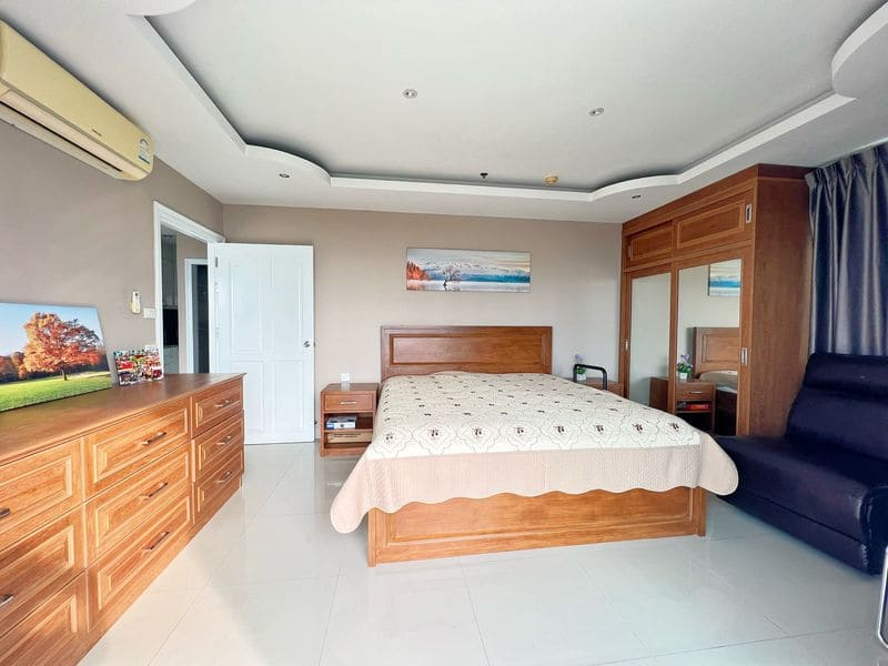 2BR Condo for Rent at AD Hyatt, Pattaya | 74 sqm | 26th Floor | Sea View | 1BR Use Only