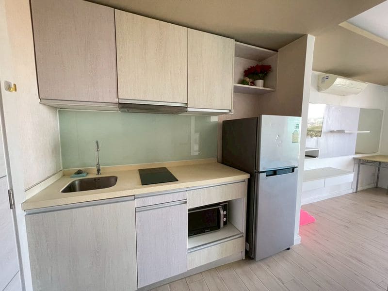 Studio Condo for Rent at Seven Seas Condo Jomtien, Pattaya | 26 sqm | Building A | 8th Floor | Lagoon Pool (A825)