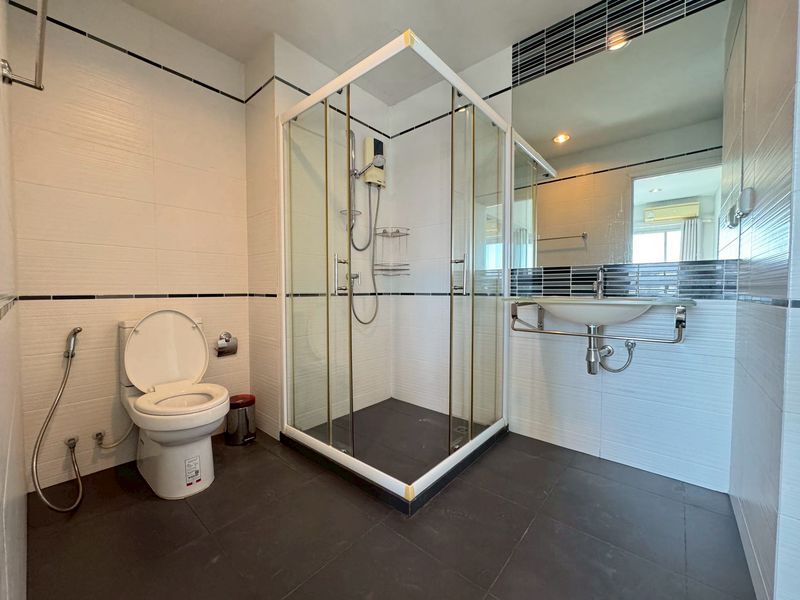 👍 好价格｜Centric Sea Pattaya（中心海公寓）1居35㎡｜B栋13楼｜城市景