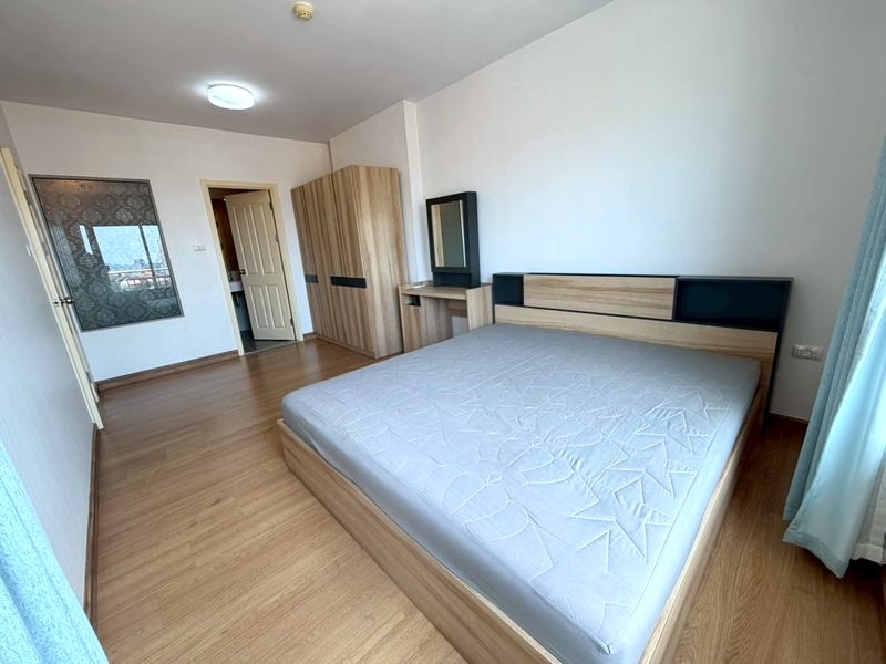 1BR Condo for Rent at Supalai Mare, Pattaya | 32 sqm | 19th Floor | Sea View