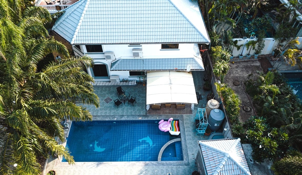 6BR Luxury Pool Villa for Rent in Jomtien, Pattaya | 600 sqm Land | Near Immigration Office