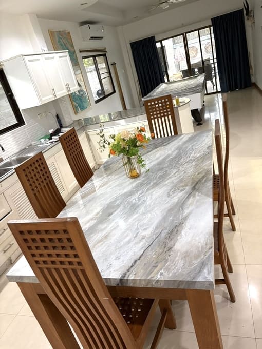6BR Luxury Pool Villa for Rent in Jomtien, Pattaya | 600 sqm Land | Near Immigration Office