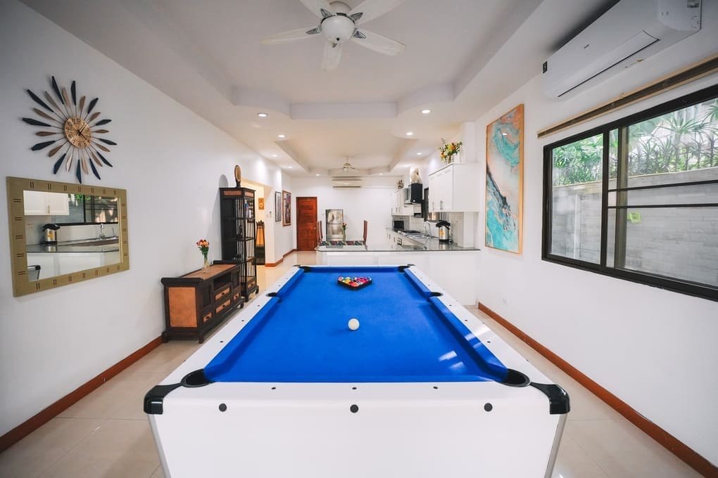 6BR Luxury Pool Villa for Rent in Jomtien, Pattaya | 600 sqm Land | Near Immigration Office