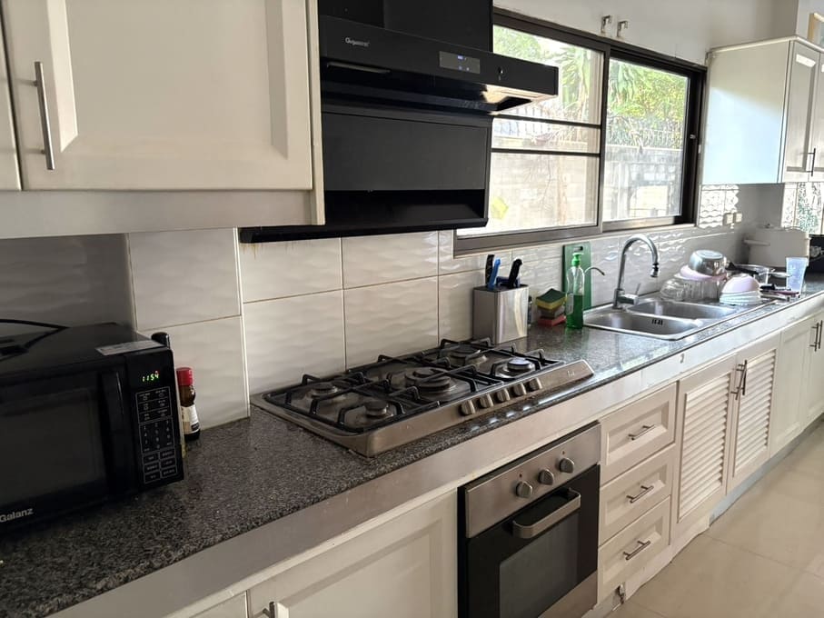 6BR Luxury Pool Villa for Rent in Jomtien, Pattaya | 600 sqm Land | Near Immigration Office