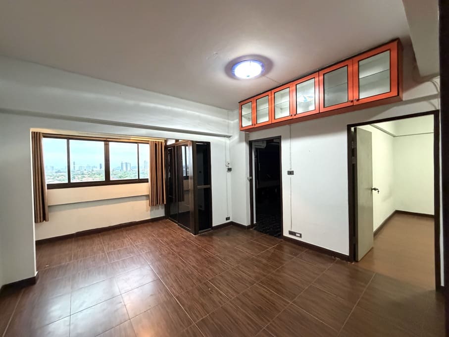周末夜市旁 Keha Thepprasit（克哈公寓）2居60㎡｜1号楼｜5楼｜朝小区内