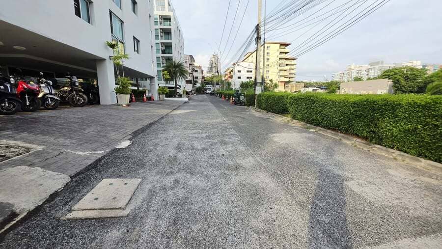 芭提雅帕山（Pratumnak Soi 5）土地｜800㎡｜距Yinyom海滩约300米