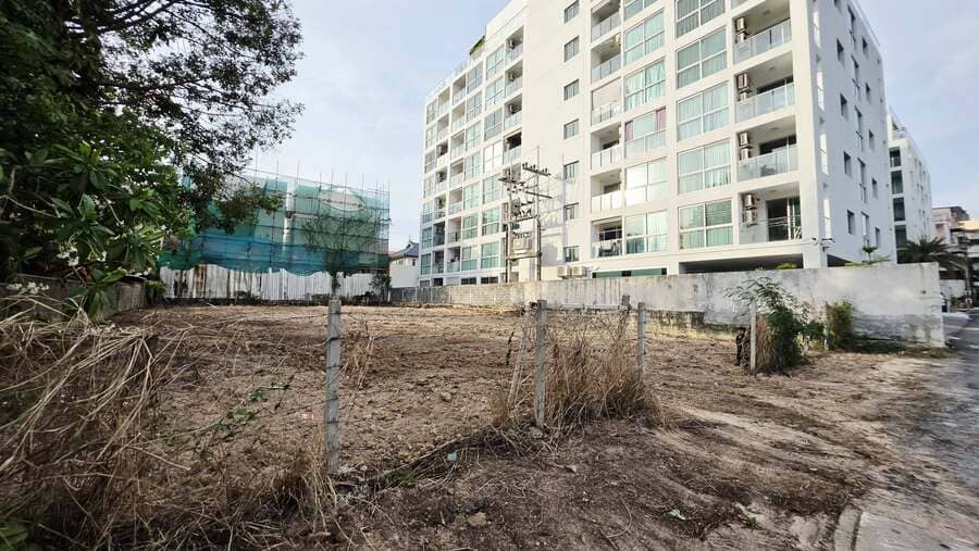 芭提雅帕山（Pratumnak Soi 5）土地｜800㎡｜距Yinyom海滩约300米