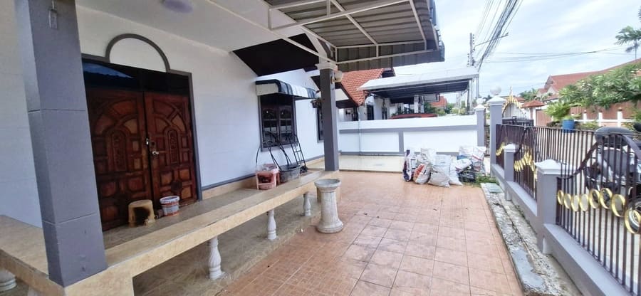 芭提雅东区平层别墅｜3卧3卫｜土地232㎡｜近Tara国际学校
