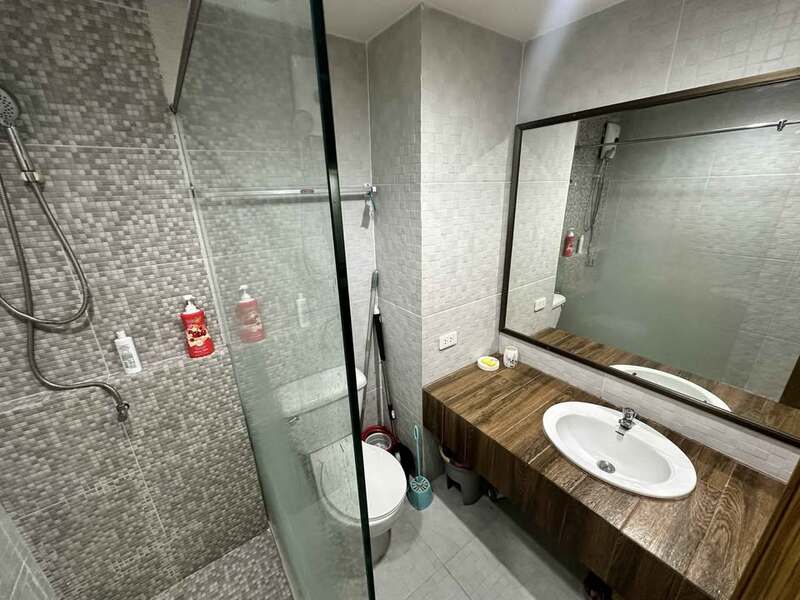 Thepthip Mansion（天赐公寓）开间30㎡｜紧邻芭提雅公园夜市｜距离Yinyom海滩400米