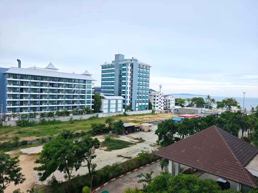 View Talay 8（维塔莱8）开间48㎡｜5楼｜侧海景｜中天海滩旁