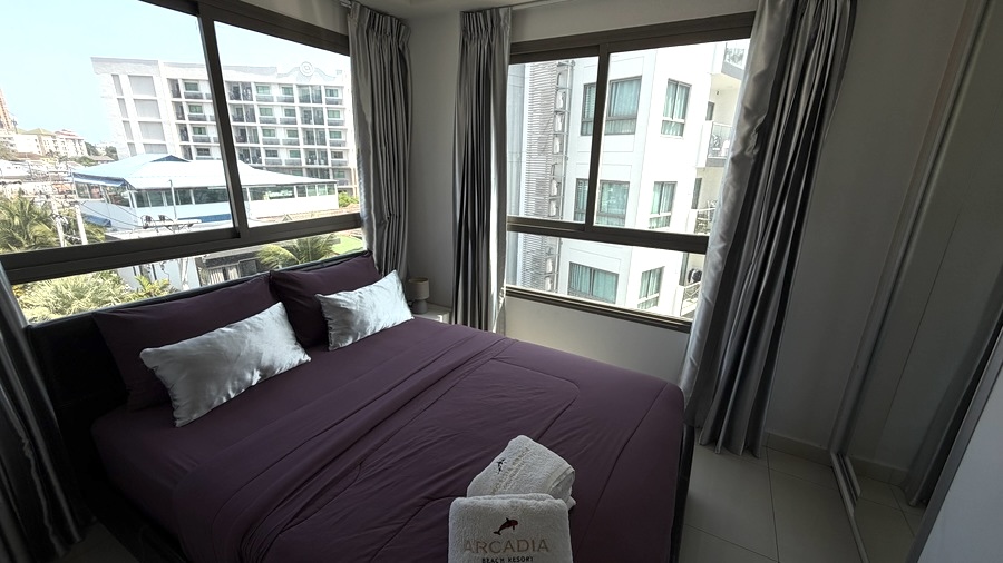 Arcadia Beach Resort（阿卡迪亚1）2居49㎡｜A栋5楼｜泳池景｜大型水系泳池