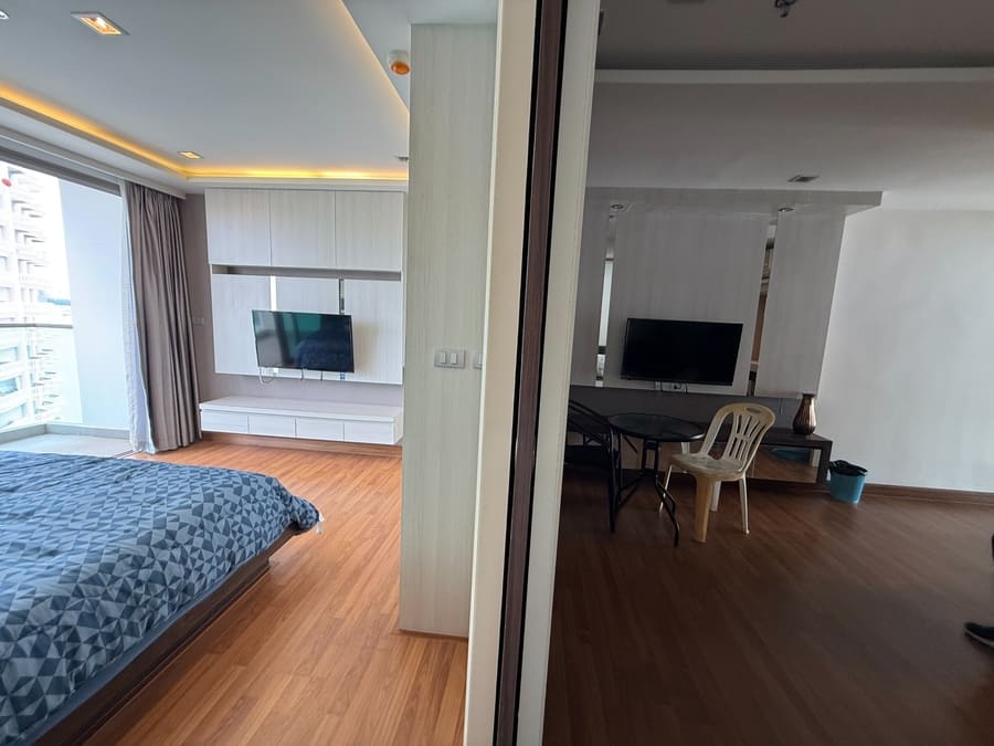 Wongamat Tower（旺角大厦）1居47㎡｜18楼｜海景｜直通海滩