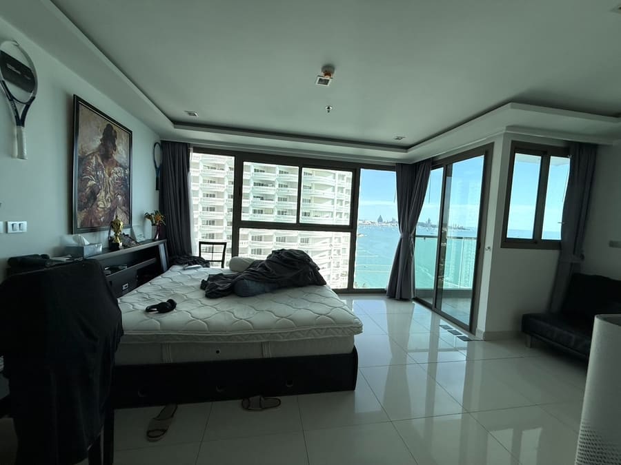 👍 好价格｜Wongamat Tower（旺角大厦）开间42㎡｜25楼｜海景｜直通海滩