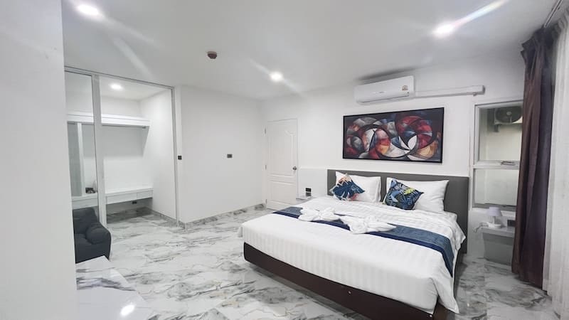 The Ocean Pearl（海洋明珠公寓）1居62㎡｜3楼｜转角户型｜紧邻公园夜市