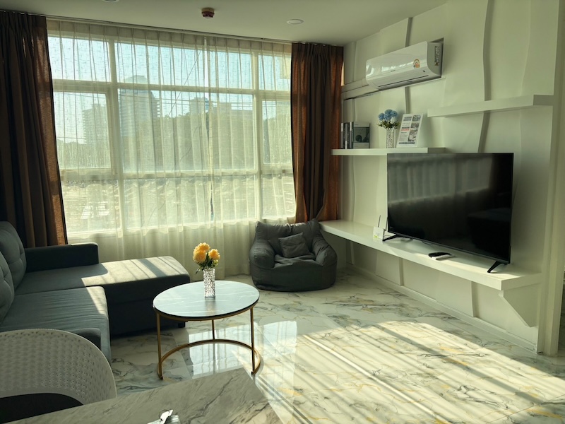 The Ocean Pearl（海洋明珠公寓）2居75㎡｜2楼｜转角户型｜紧邻公园夜市