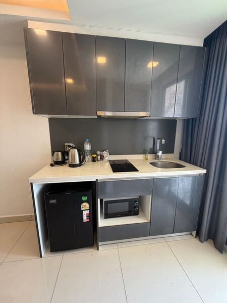 1BR Condo for Rent at Arcadia Beach Continental, Pattaya | 26 sqm | Building D | 7th Floor |Lagoon Pool（D706）