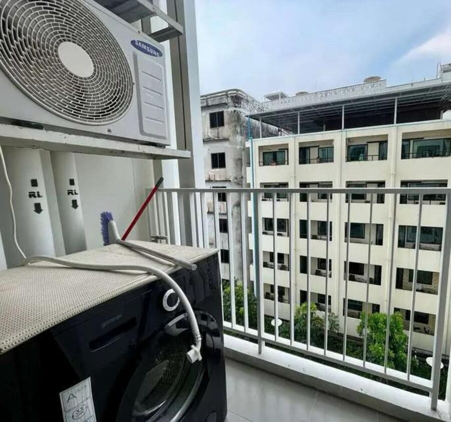 1BR Condo for Rent at The Base Central Pattaya | 30 sqm | Building B | 4th Floor | Near Central Festival Pattaya Beach
