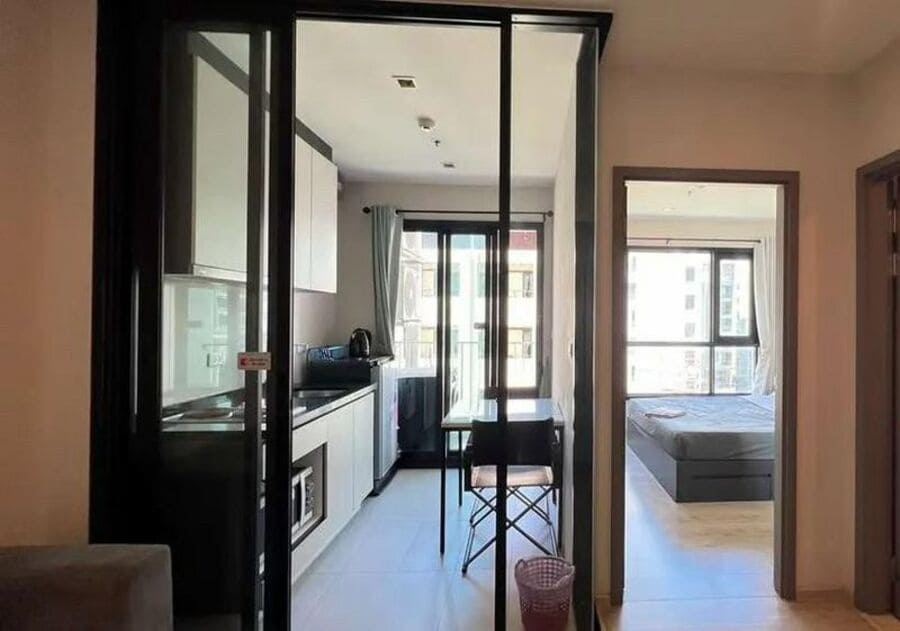 1BR Condo for Rent at The Base Central Pattaya | 30 sqm | Building B | 4th Floor | Near Central Festival Pattaya Beach