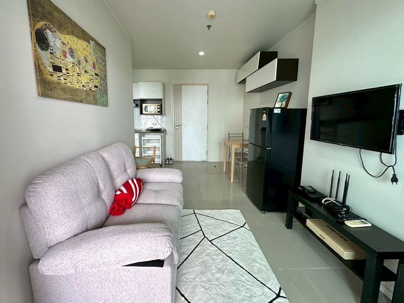 1BR Condo for Rent at Lumpini Park Beach Jomtien, Pattaya | 32 sqm | Building B | 27th Floor | Sea View （B2718）