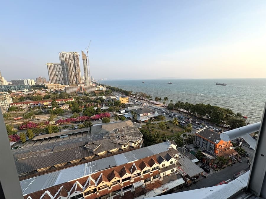Thiantong Condotel（天通公寓）开间31㎡｜15楼｜海景｜中天海边