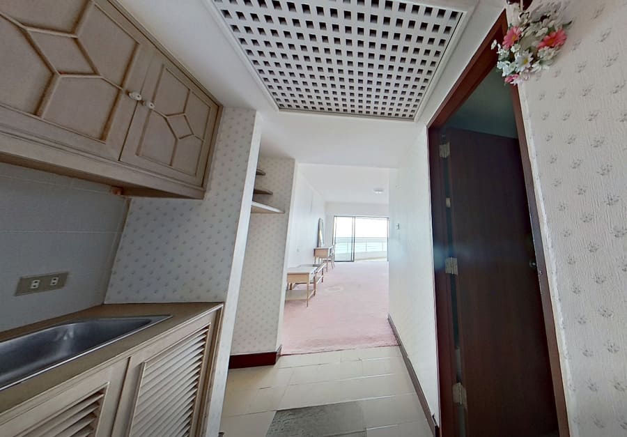 ‼️ 急售｜Metro Jomtien Condotel（迈特罗中天）2居100㎡｜31楼｜壮丽海景｜中天海滩旁｜2个固定车位