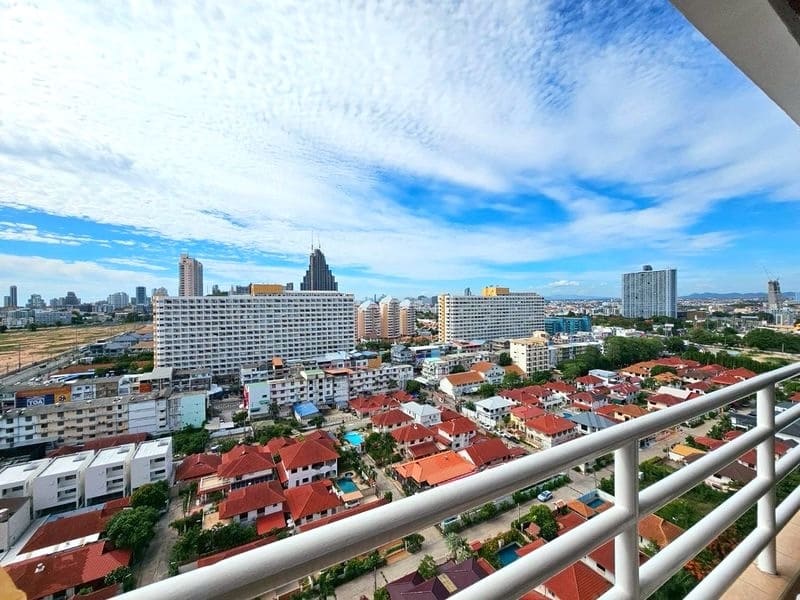 View Talay 2A（维塔莱2A）开间46㎡｜17楼｜海景｜近东滩海滩、中天巴士站