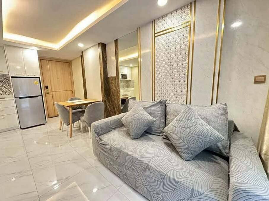 Dusit Grand Park 2（杜斯特2）1居34㎡｜C栋1楼｜阳台直通泳池｜大型水系泳池