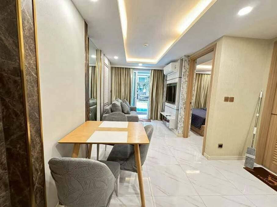 Dusit Grand Park 2（杜斯特2）1居34㎡｜C栋1楼｜阳台直通泳池｜大型水系泳池