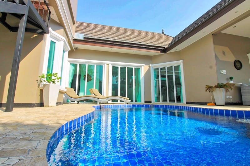 南芭提雅 TJ Private Pool Villa（TJ 私人泳池别墅）6卧365㎡｜成熟民宿｜接手即可经营