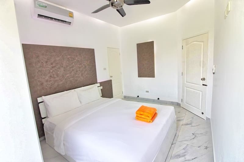 南芭提雅 TJ Private Pool Villa（TJ 私人泳池别墅）6卧365㎡｜成熟民宿｜接手即可经营
