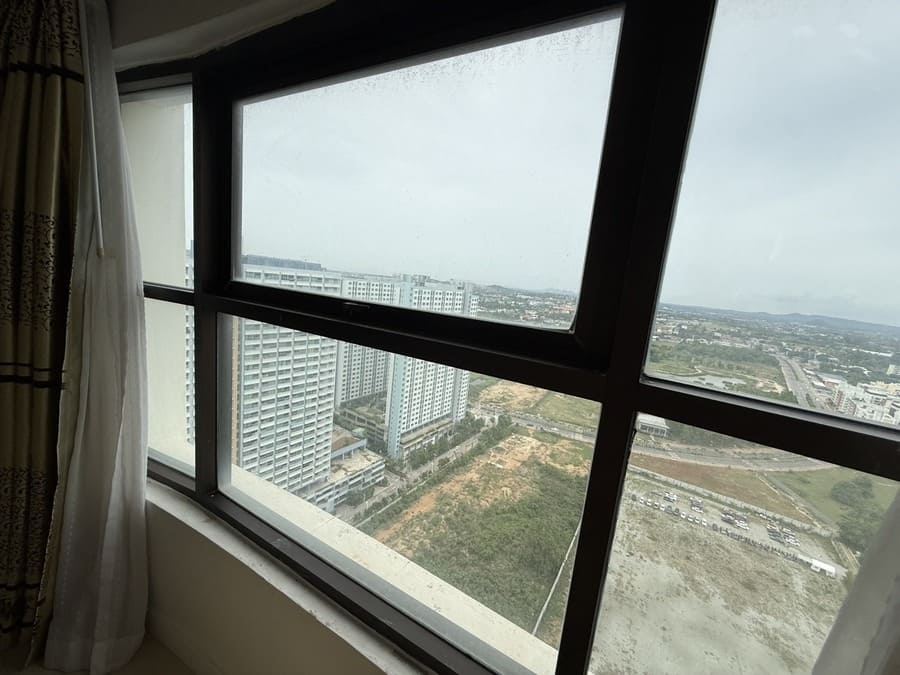 Metro Jomtien Condotel（迈特罗中天）2居147㎡｜33楼｜壮丽海景｜中天海滩旁