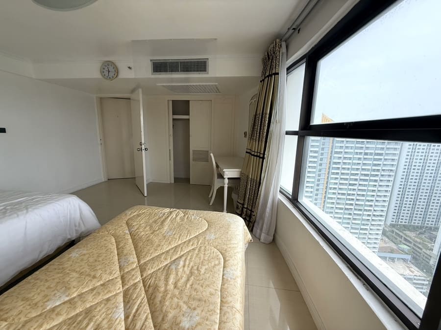 Metro Jomtien Condotel（迈特罗中天）2居147㎡｜33楼｜壮丽海景｜中天海滩旁