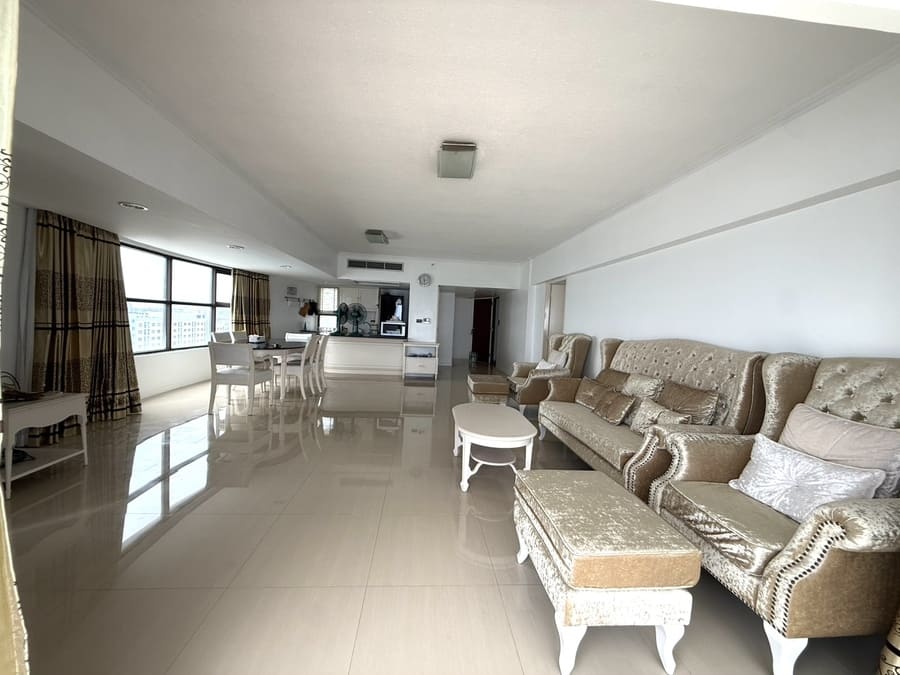 Metro Jomtien Condotel（迈特罗中天）2居147㎡｜33楼｜壮丽海景｜中天海滩旁