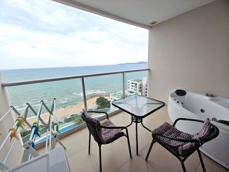 Sands Condominium（金沙公寓）1居55㎡｜18楼｜开阔海景｜Yinyom海滩旁