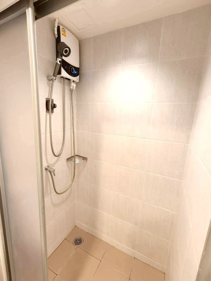 1BR Condo for Rent at Lumpini Ville Naklua – Wongamat, Pattaya | 26 sqm | Building C | 21st Floor | Sea View (C2112)