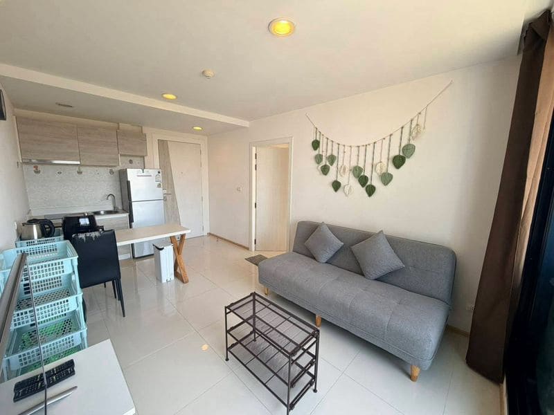 1BR Condo for Rent at Acqua Condo, Pattaya | 37 sqm | 4th Floor | City View (31/146)