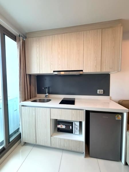 1BR Condo for Rent at Arcadia Beach Resort, Pattaya | 26 sqm | Building C | 6th Floor | City View (C627)