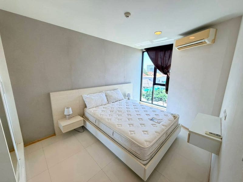 1BR Condo for Rent at Acqua Condo, Pattaya | 37 sqm | 4th Floor | City View (31/146)