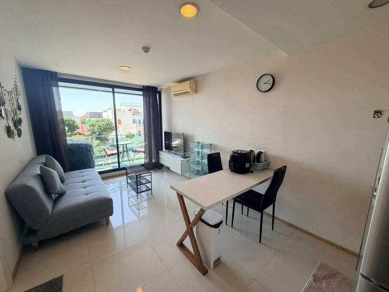 1BR Condo for Rent at Acqua Condo, Pattaya | 37 sqm | 4th Floor | City View (31/146)