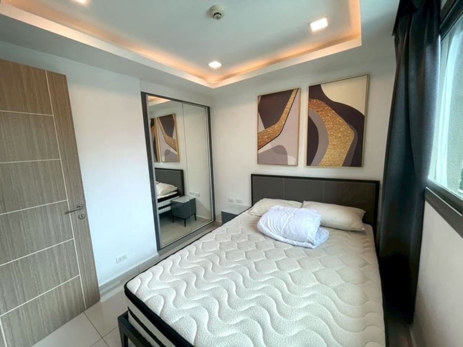1BR Condo for Rent at Arcadia Beach Continental, Pattaya | 27 sqm | Building D | 4th Floor | Pool View (D423)