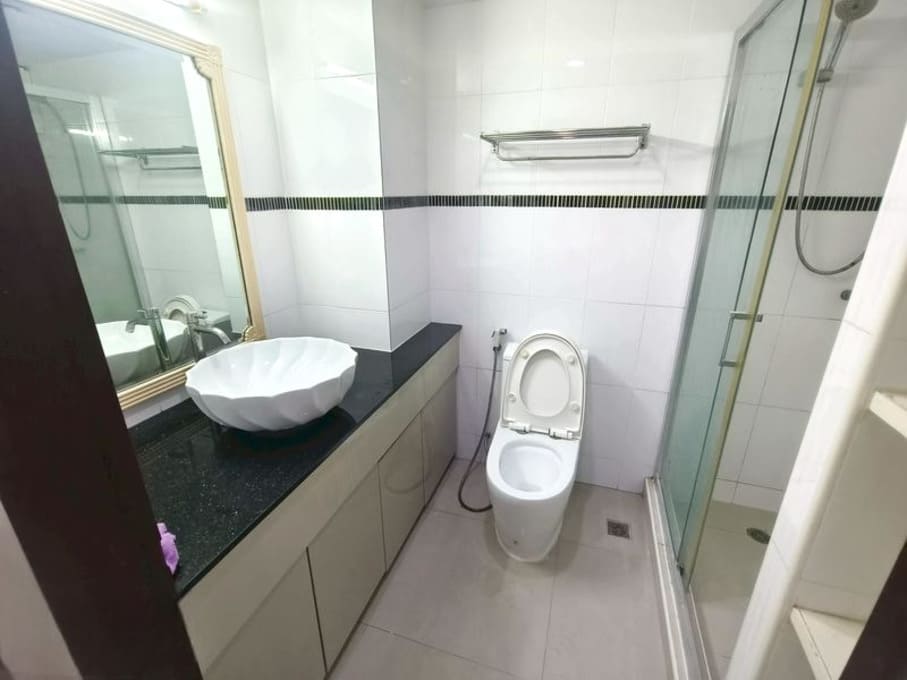 Studio Condo for Rent at Kieng Talay｜40 sqm｜13th Floor｜Sea View｜Near Yinyom Beach