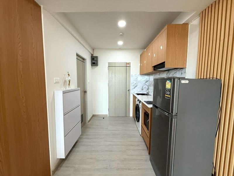 Studio Condo for Rent at Thiantong Condotel｜31 sqm｜6th Floor｜Sea View｜Fully Renovated｜Adjacent to Jomtien Beach (102)