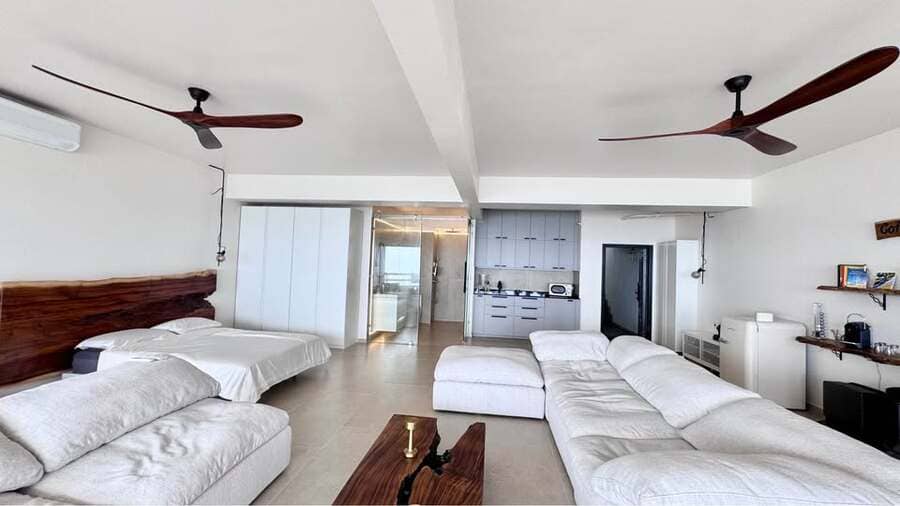 Jomtien Plaza Condotel（中天广场酒店公寓）开间92㎡｜15楼｜新装修｜开阔海景｜中天海滩旁