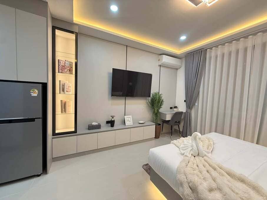 Jomtien Sweet Condotel 2（中天甜蜜公寓2）开间32㎡｜3楼｜全新装修和全新家具家电｜靠近Yinyom海滩