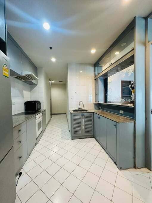 Baan Haad U Thong Pattaya（乌通海滩公寓）3居245㎡｜21楼｜壮丽海景｜Yinyom 海滩旁