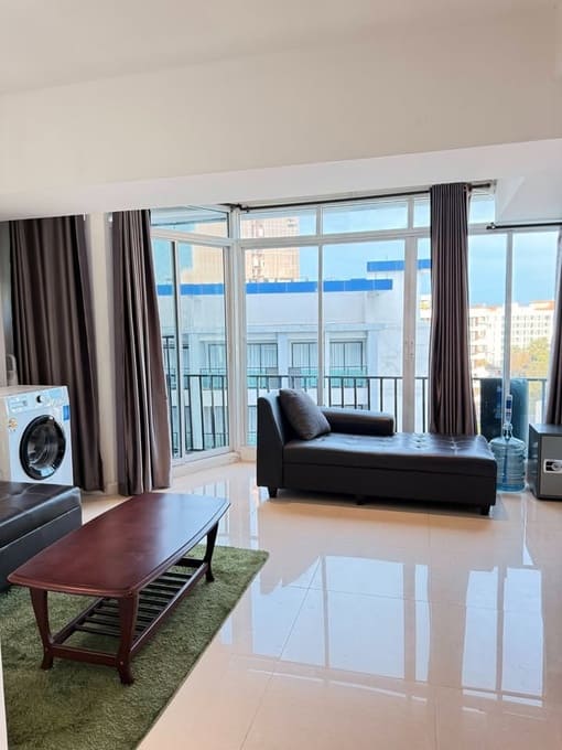 Sombat Condoview（松巴特景观公寓）1居47㎡｜8楼｜城市景｜Asia Pattaya 高尔夫球场旁｜近天堂海滩