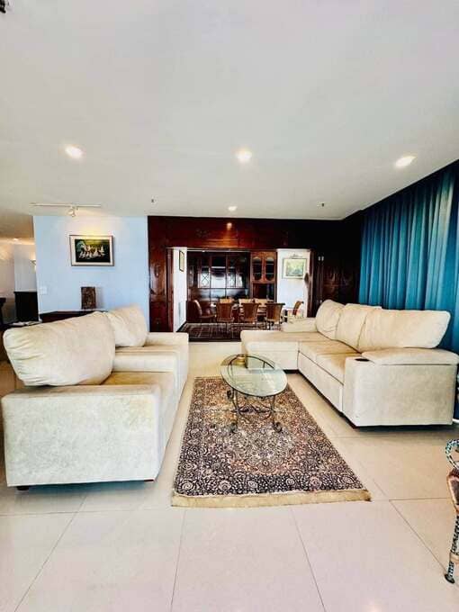 Baan Haad U Thong Pattaya（乌通海滩公寓）3居245㎡｜21楼｜壮丽海景｜Yinyom 海滩旁