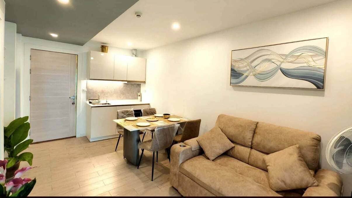 Seven Seas Condo Jomtien（七海1）1居36.5㎡｜1楼｜阳台直通泳池｜转角单元｜热带岛屿主题泳池